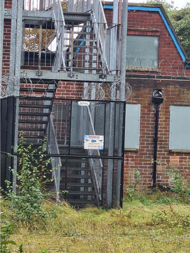 A photograph of void property