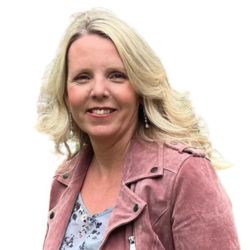 Claire Rattray - Accounts Manager